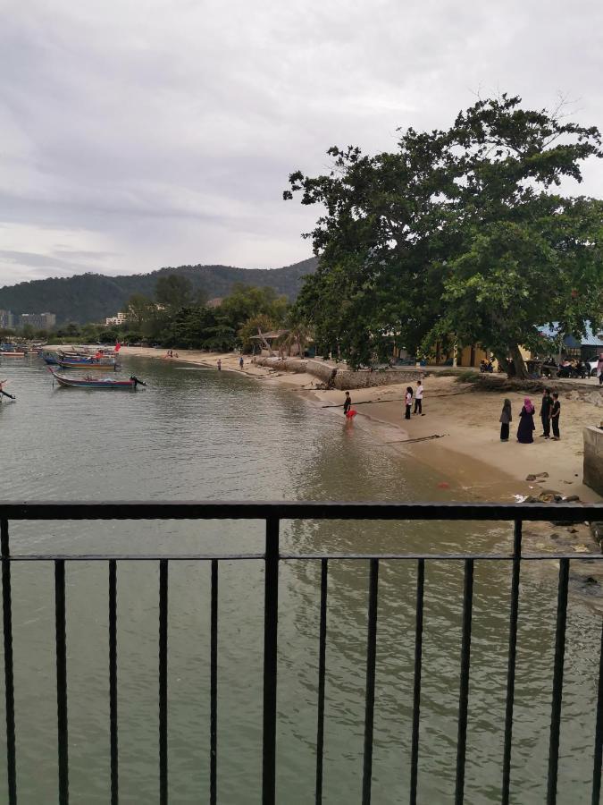 Hotel & Chalet Sportfishing Pnk Teluk Bahang Exterior photo