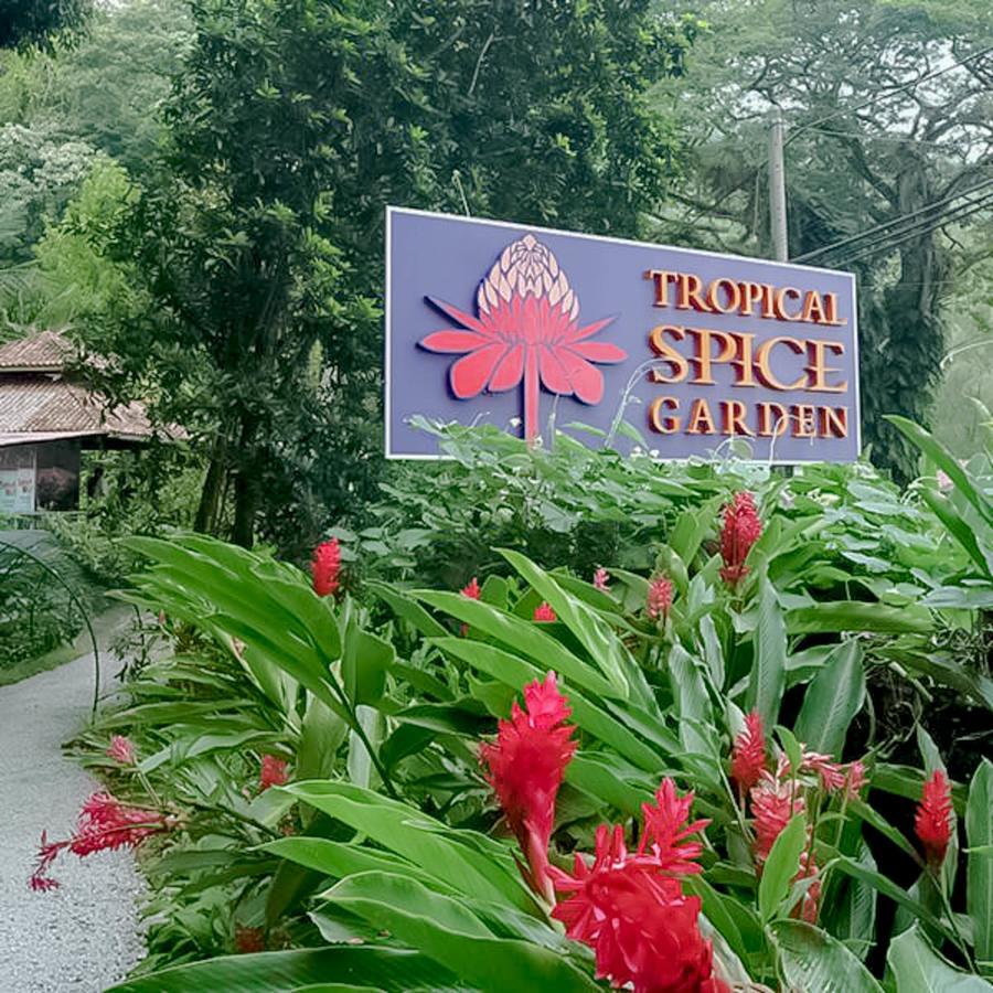 Hotel & Chalet Sportfishing Pnk Teluk Bahang Exterior photo