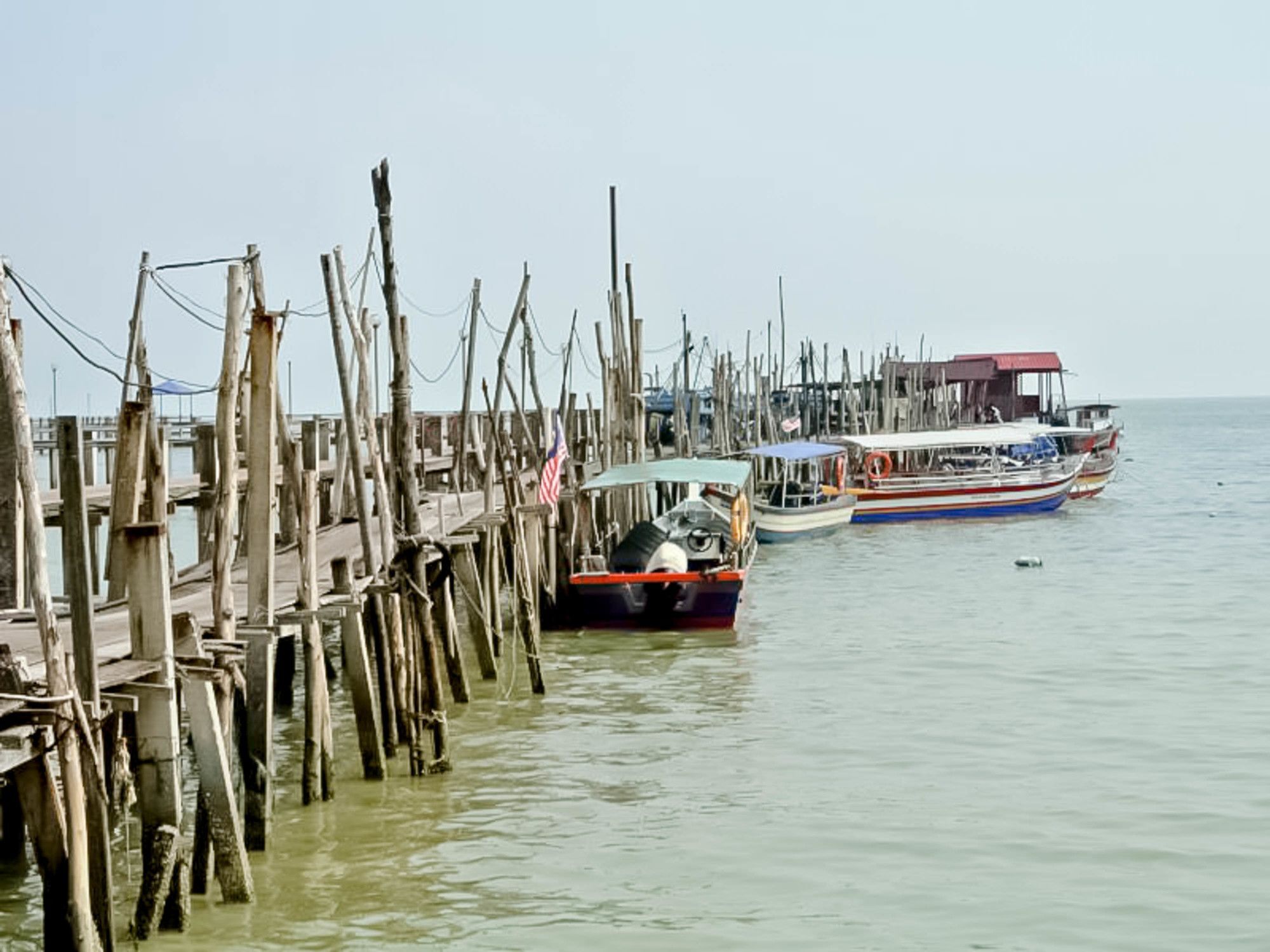 Hotel & Chalet Sportfishing Pnk Teluk Bahang Exterior photo
